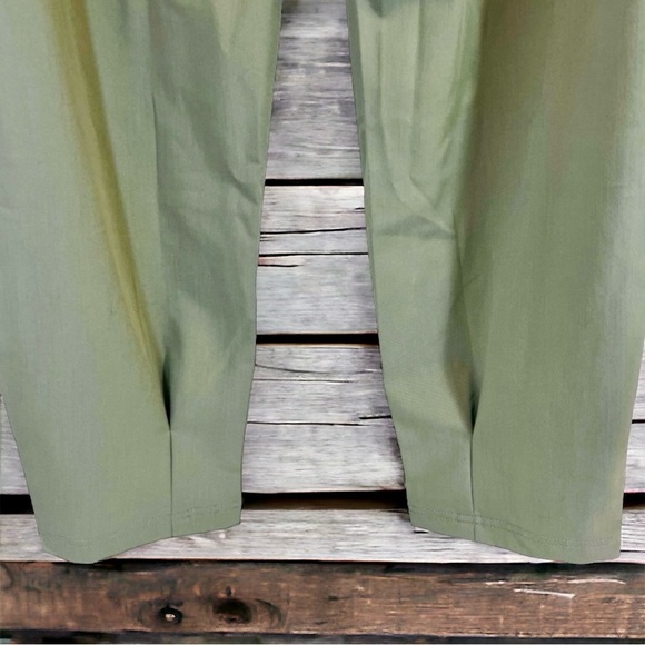Free People Green Pleated Wide Leg Trousers, Rear Belt, Ankle Pleat, Size 2 - Picture 9 of 14